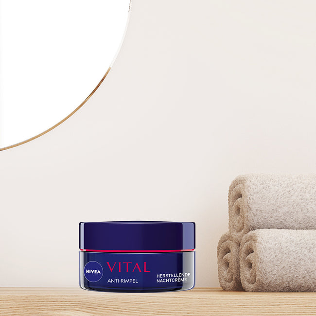 Nivea Vital Przeciwzmarszczkowy regenerujący krem na noc 50ml