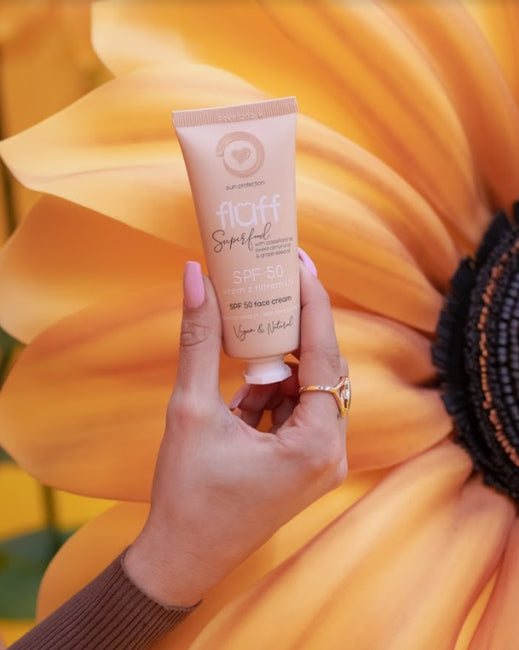 Fluff Face Cream SPF50 krem wyrównujący koloryt skóry 50ml