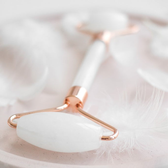 Fluff Roller do masażu twarzy Biały Jadeit