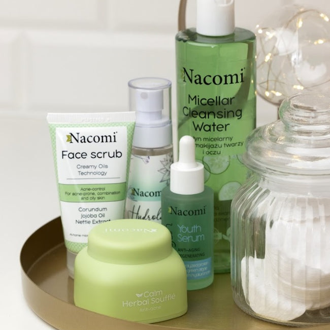 Nacomi Micellar Cleansing Water płyn micelarny do demakijażu twarzy i oczu łagodzący 400ml