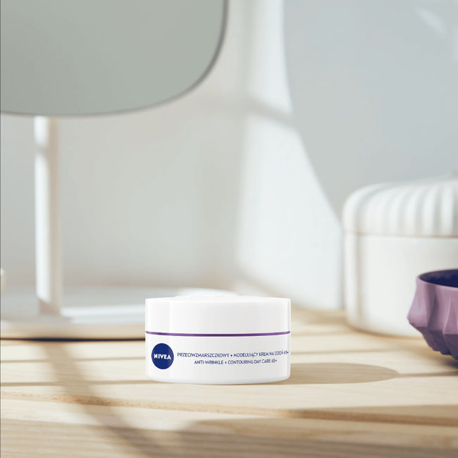 Nivea Przeciwzmarszczkowy + Modelujący krem na dzień SPF30 65+ 50ml
