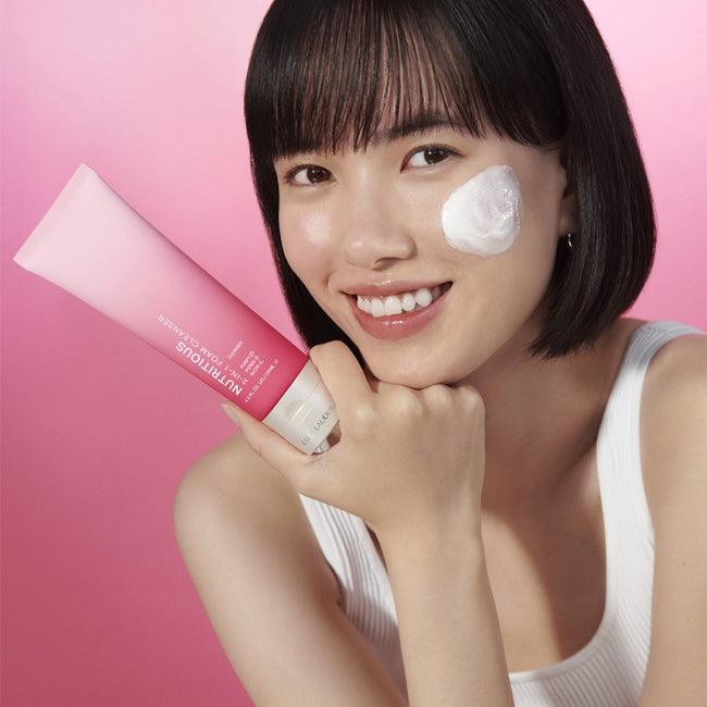 Estée Lauder Nutritious 2-in-1 Foaming Cleanser oczyszczająca pianka i maska do twarzy 2w1 125ml