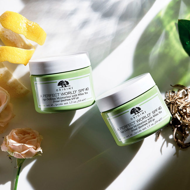 Origins A Perfect World™ Spf 40 Age-Defense Moisturizer With White Tea krem nawilżający z ochroną przeciwstarzeniową 50ml