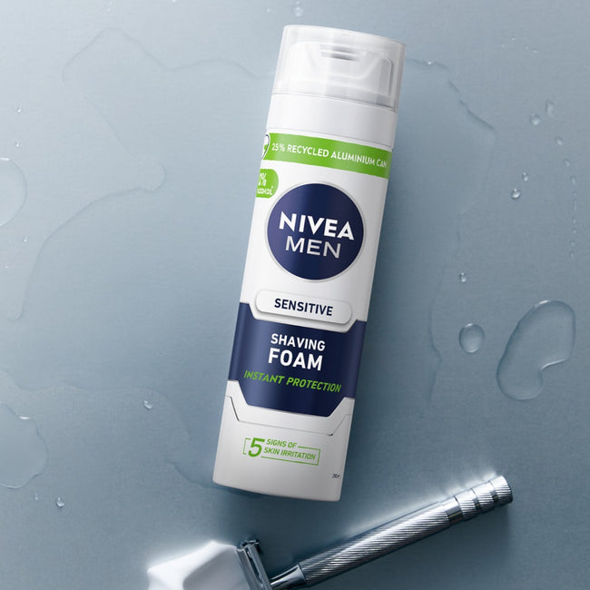 Nivea Men Sensitive Elegance zestaw pianka do golenia 200ml + balsam po goleniu 100ml + krem uniwersalny 75ml + antyperspirant roll-on 50ml + kosmetyczka