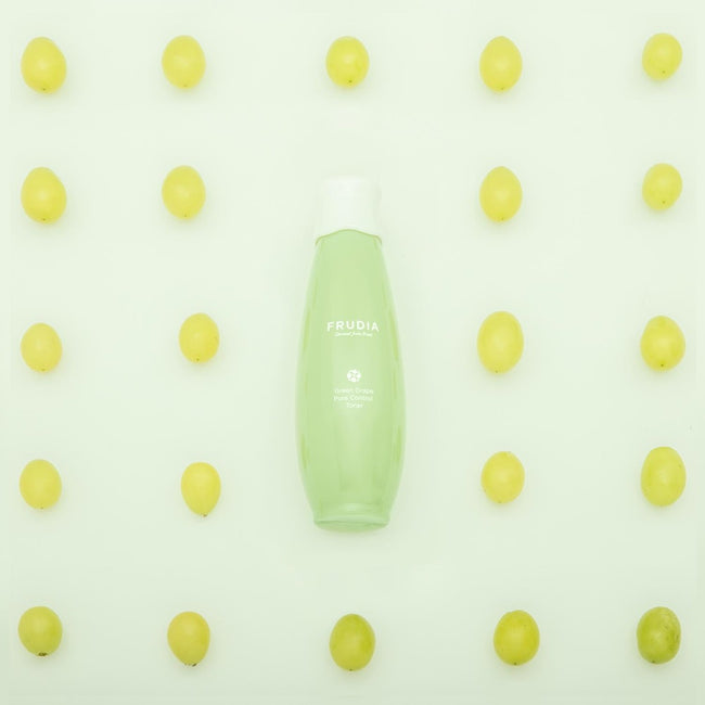 Frudia Green Grape Pore Control Toner tonik do twarzy na bazie winogron 195ml