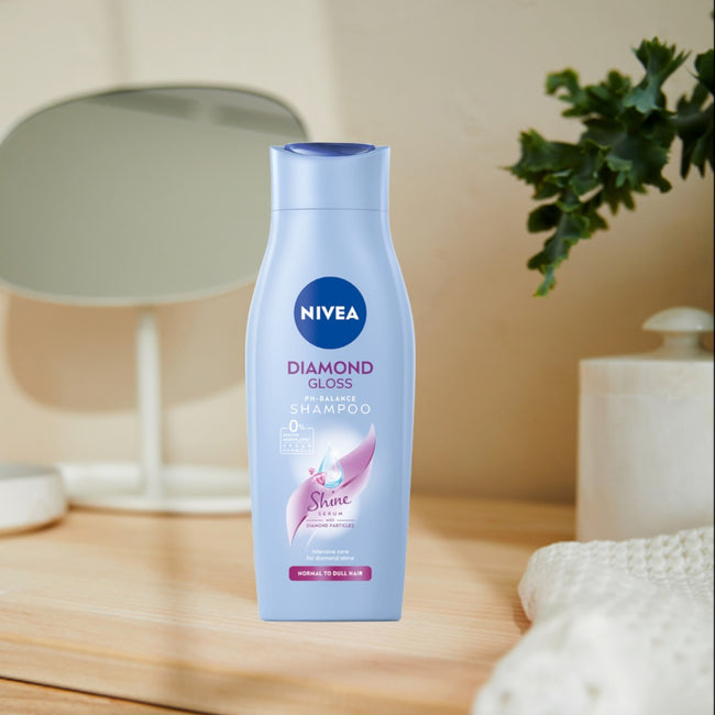 Nivea Diamond Gloss łagodny szampon do włosów 400ml