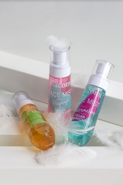 Nacomi Face Mist Vegan Natural Watermelon mgiełka do ciała i twarzy o zapachu Arbuza 80ml
