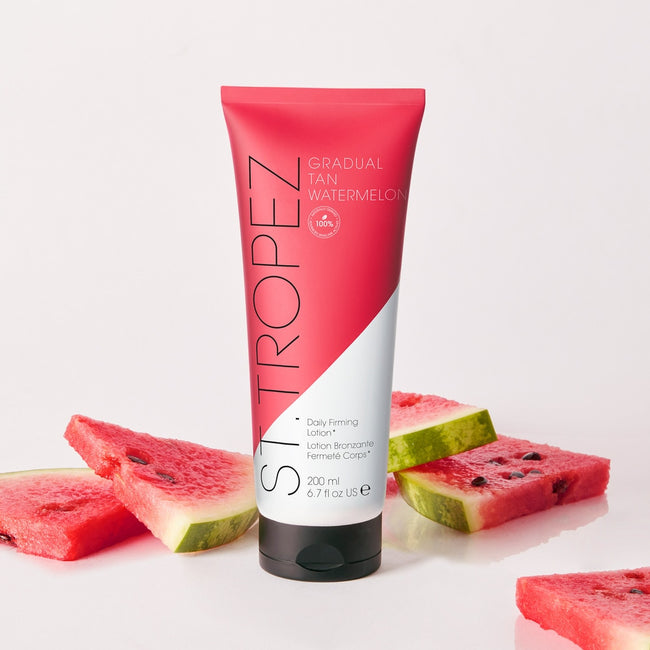 ST. TROPEZ Gradual Tan Watermelon Daily Firming Lotion ujędrniający balsam stopniowo budujący opaleniznę z ekstraktem z arbuza 200ml