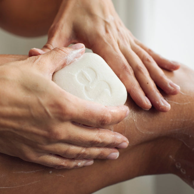 Soap for Globe Kostka myjąca do każdego typu skóry Natural 100g