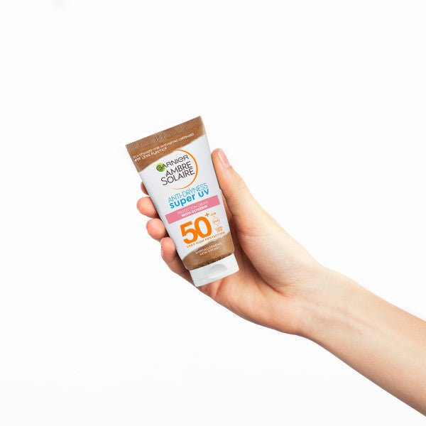 Garnier Ambre Solaire Sensitive Advanced Face Protection Cream SPF50+ krem ochronny do twarzy 50ml