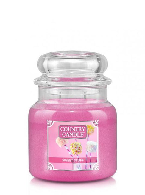 Country Candle Średnia świeca zapachowa z dwoma knotami Sweet Stuff 453g