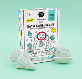 Nailmatic Kids Bath Bomb Maker zestaw do tworzenia kul kąpielowych Cosmos 2 kształty