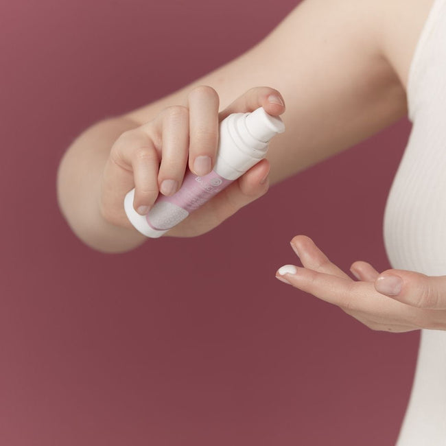 BasicLab Esteticus serum regenerujące strukturę skóry z ceramidami 1% i kompleksem peptydów 5% Sprężystość i Odbudowa 30ml