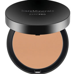 bareMinerals BarePro Performance Wear Powder Foundation prasowany puder w kompakcie 16 Sandstone 10g