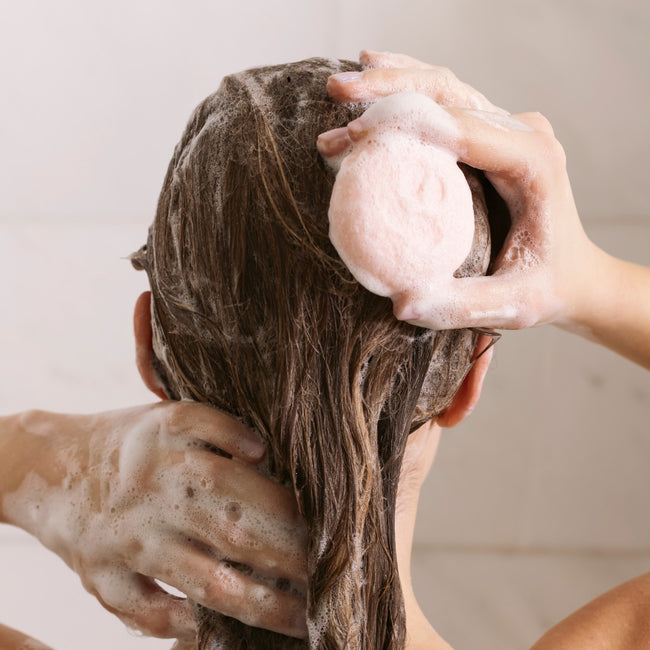 Soap for Globe Szampon do włosów długich Long & Shiny 80g