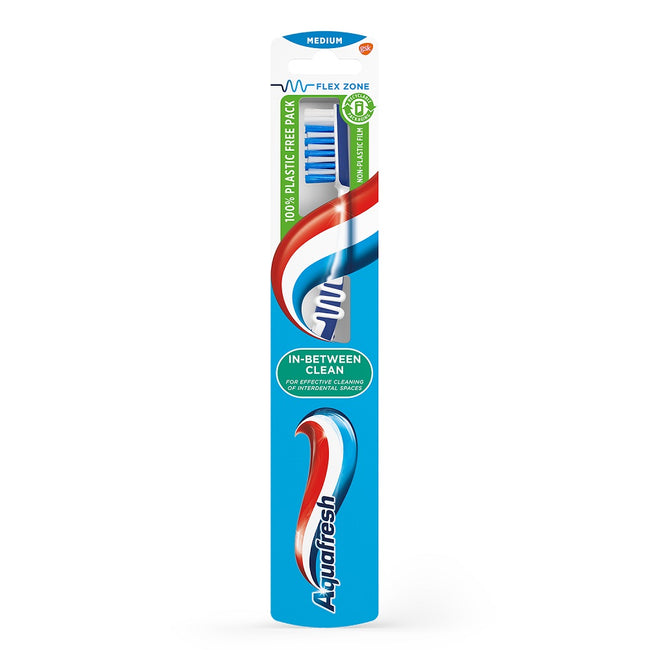 Aquafresh Between Teeth Toothbrush szczoteczka do zębów Medium